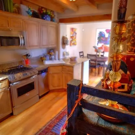 Casas De Guadalupe - Sante Fe Vacation Rentals Santa Fe Exterior photo