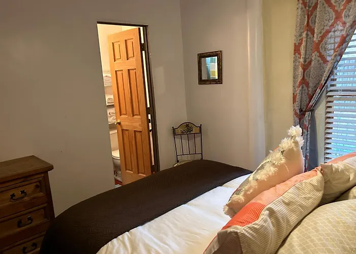 Casas De Guadalupe - Sante Fe Vacation Rentals