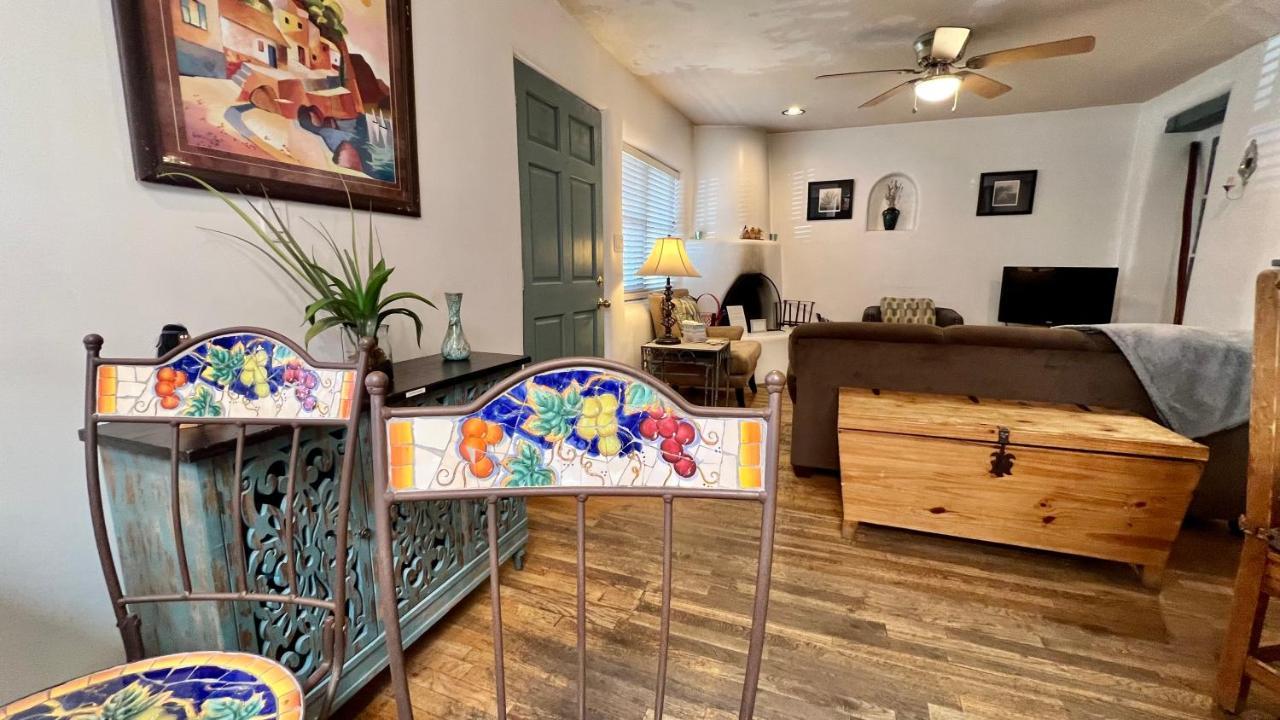Casas De Guadalupe - Sante Fe Vacation Villa *
